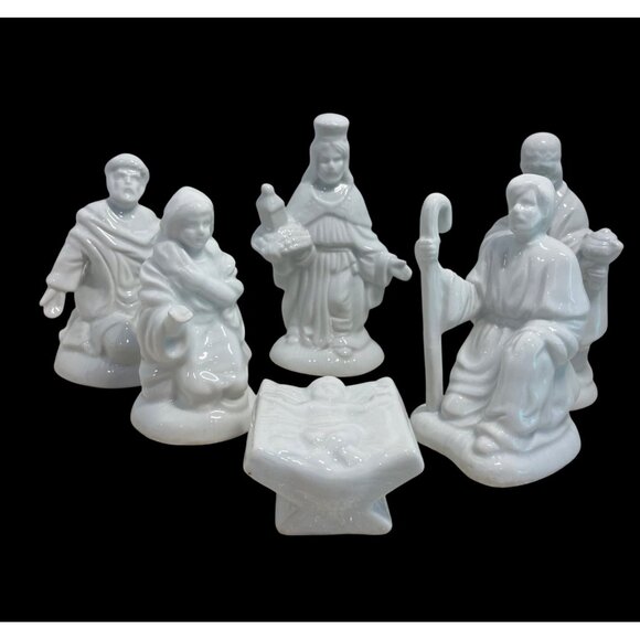 Vintage White Porcelain Nativity Figurine Set Of Six - Picture 1 of 7